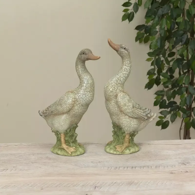 14.9″H Terracotta Duck