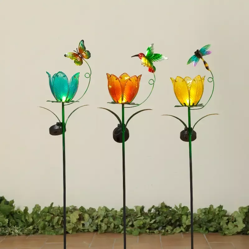 38.9″H Solar Lighted Metal & Glass Flower Yard Stake