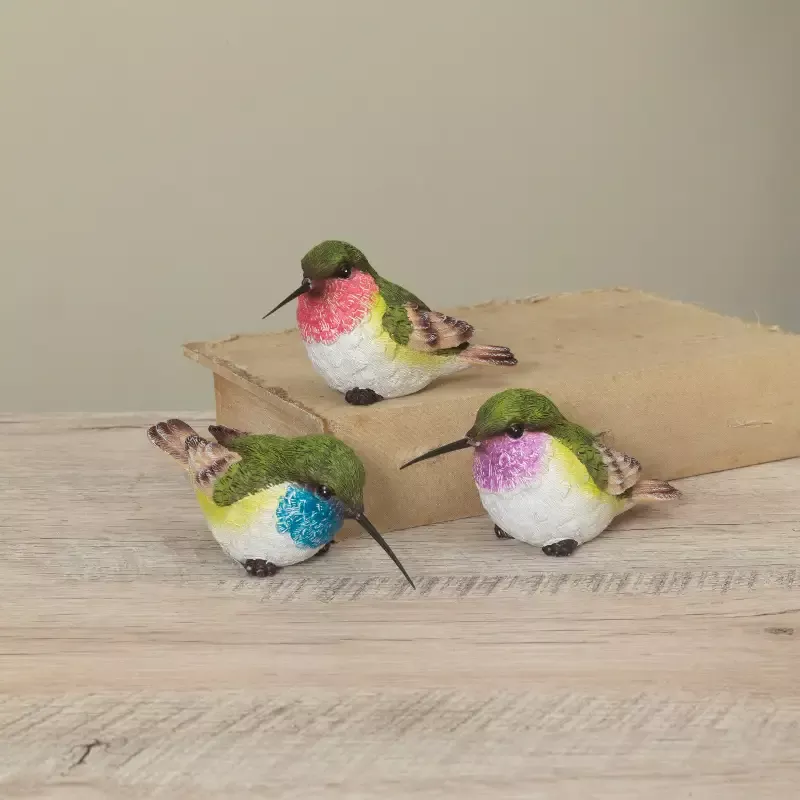 5.2″L Resin Hummingbird
