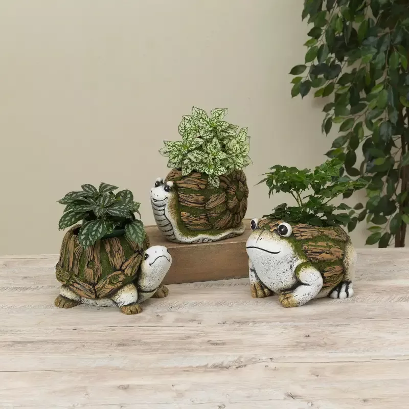 9.8″L Cement Garden Friend Design Planter