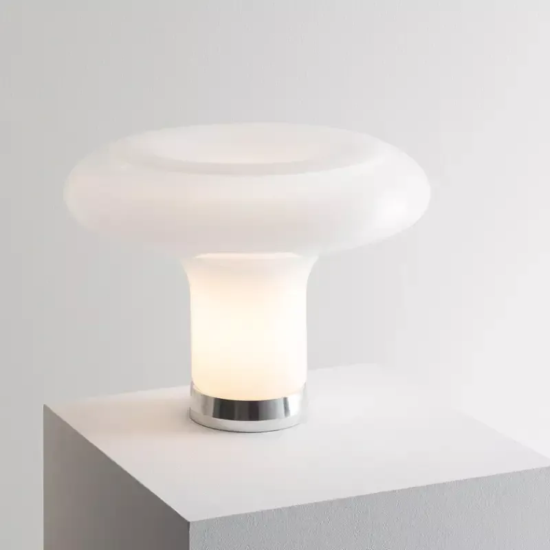 Artemide Lesbo Max 75W E26 120V (Non UL) Table Lamp