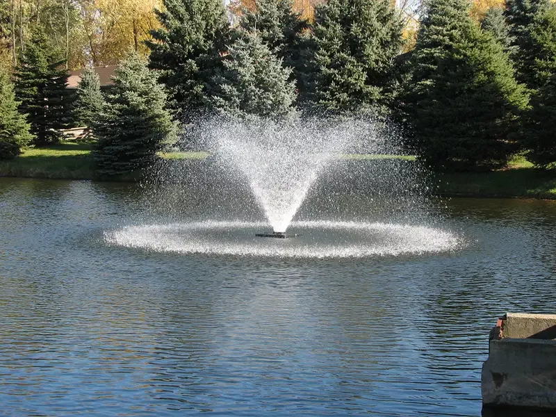 DA-20 Display Pond Aerator 1-1/2 HP – 3 HP