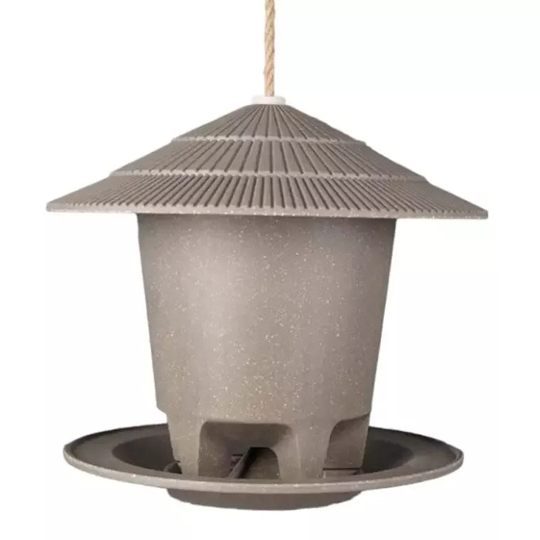 Deluxe Round Bird Feeder – Straw 8.6″ Dia x 7.5″ H