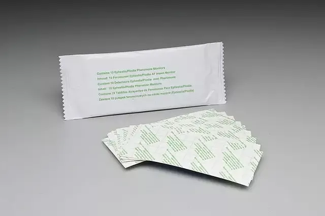Demi-Diamond Stored Product Moth Pheromone Glue Boards