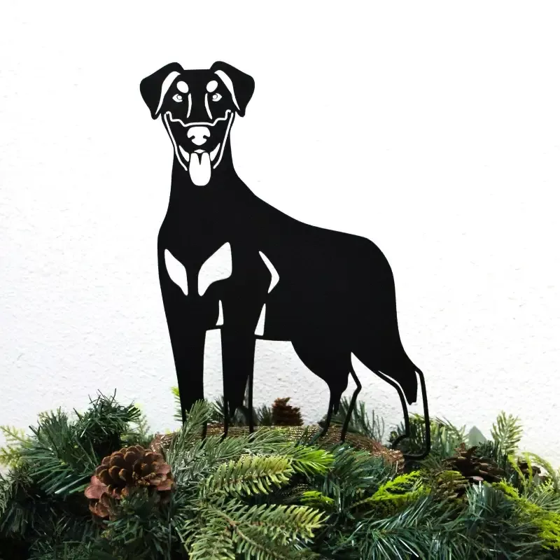 Doberman Pinscher – Natural Ear