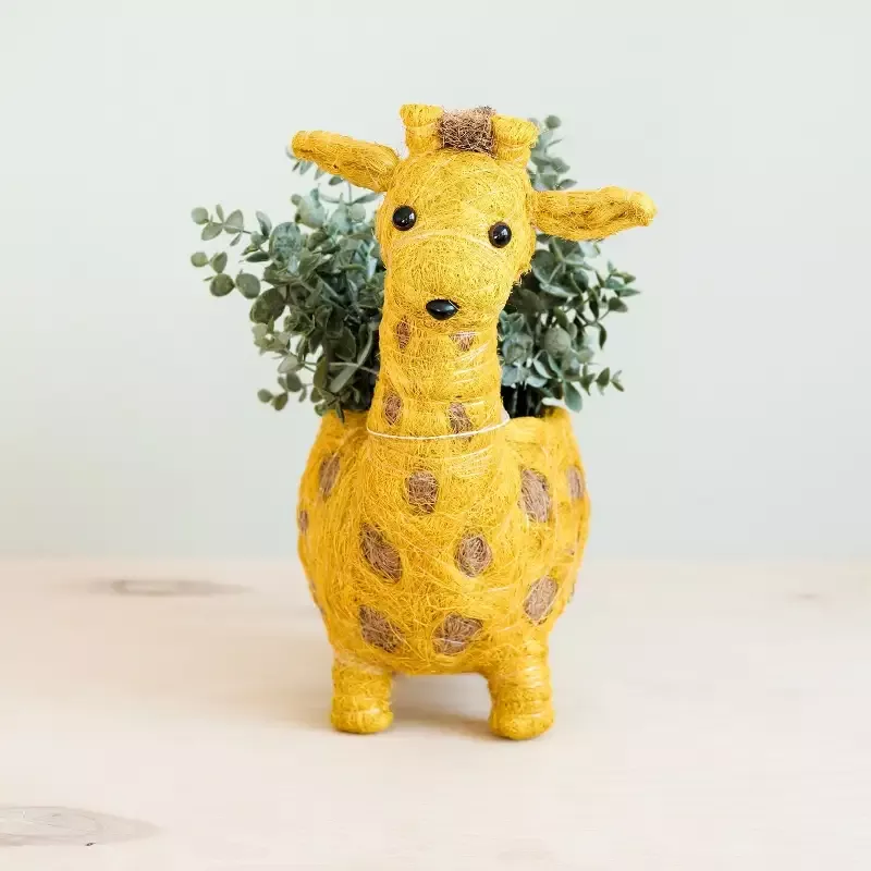 Giraffe Planter – Coco Coir Planter