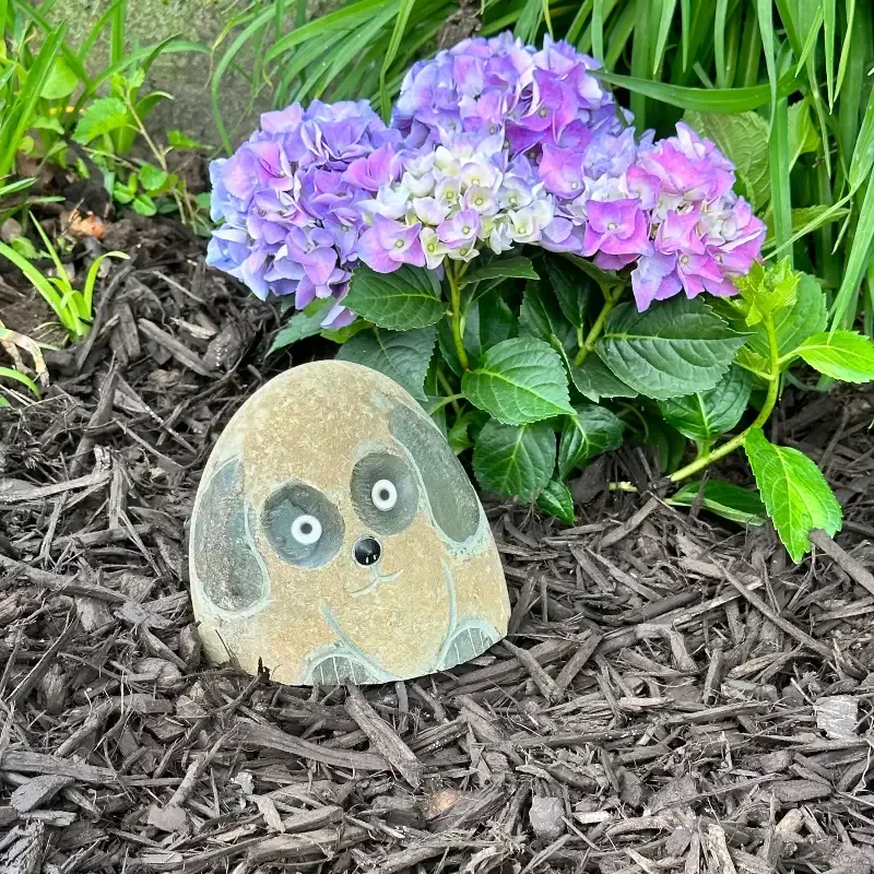 Hand Carved Natural Granite 6″H Boulder Stone Dog
