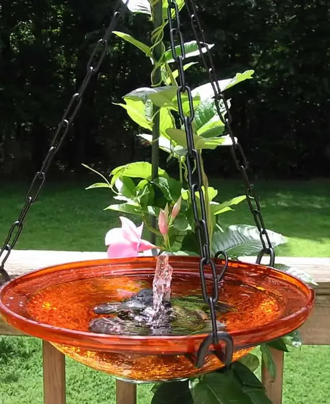 Solar Bubbler Hanging Bird Bath- 2 Colors