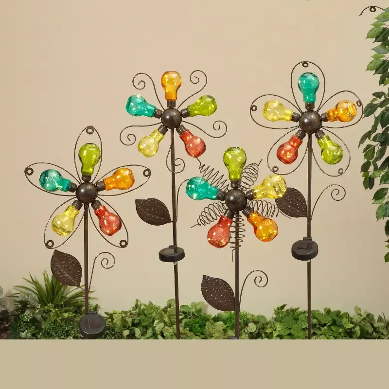 Solar Lighted Metal & Glass Flower Style Yard Stake