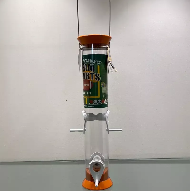 Team Sports Tube Feeder